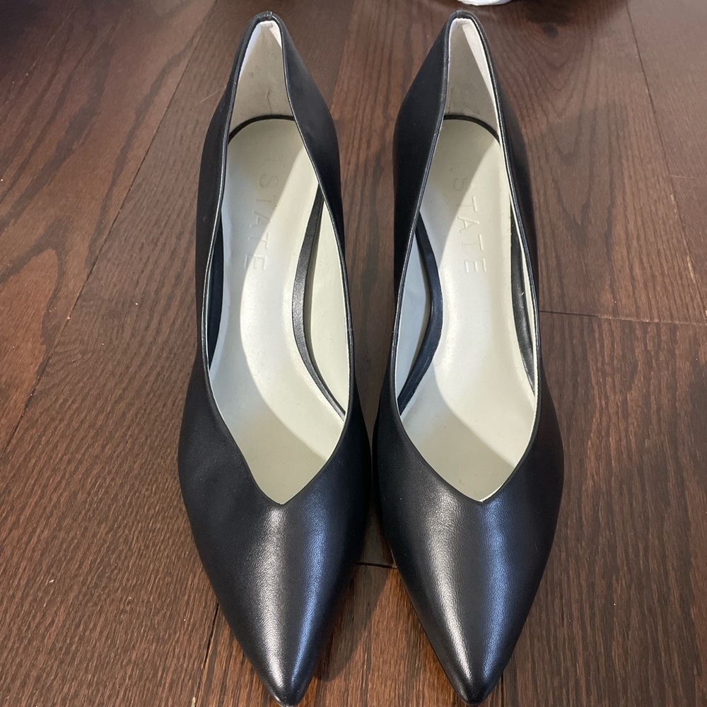 ✨ Vintage 1.STATE Black Pointed Toe Heels - Size 8.5 ✨